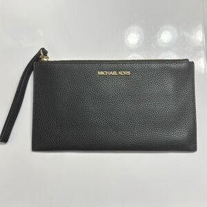 MK wristlet